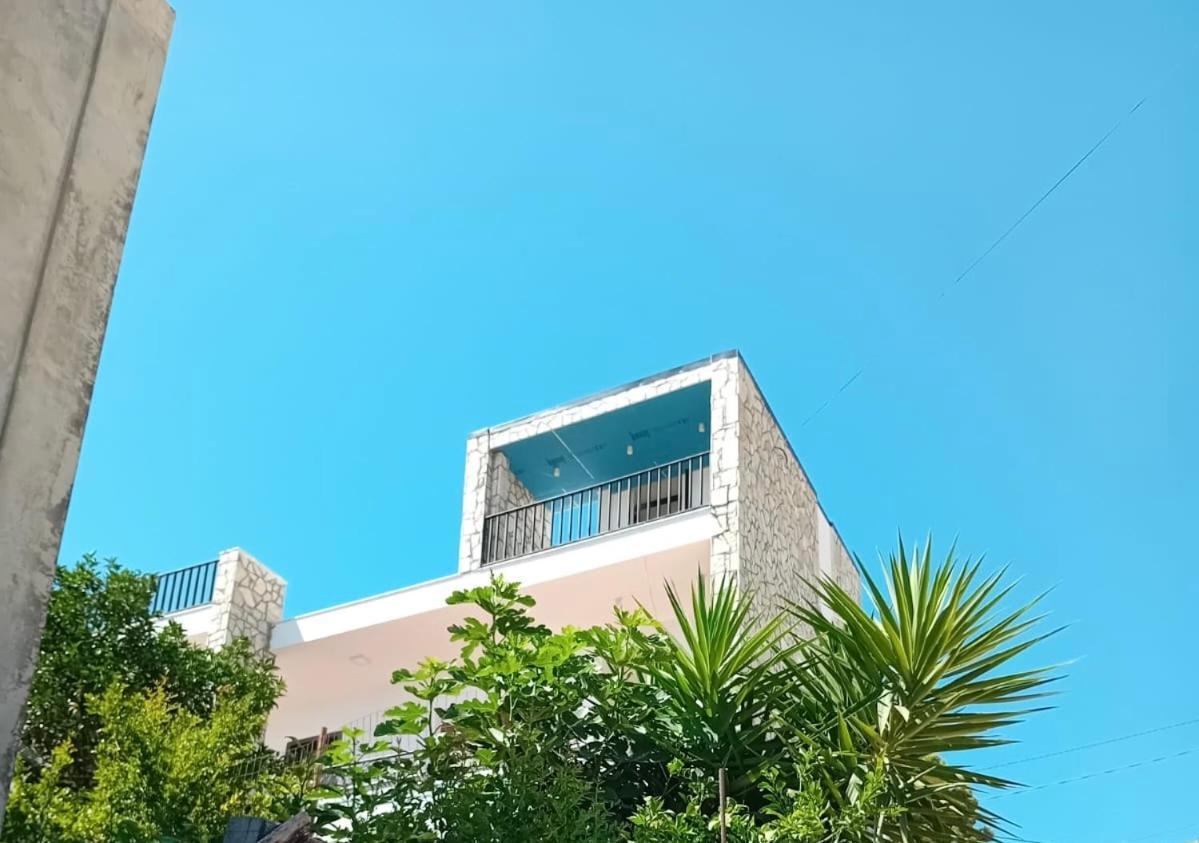 Comfort Guest Rooms Vila Hm ซารานเดอ ภายนอก รูปภาพ