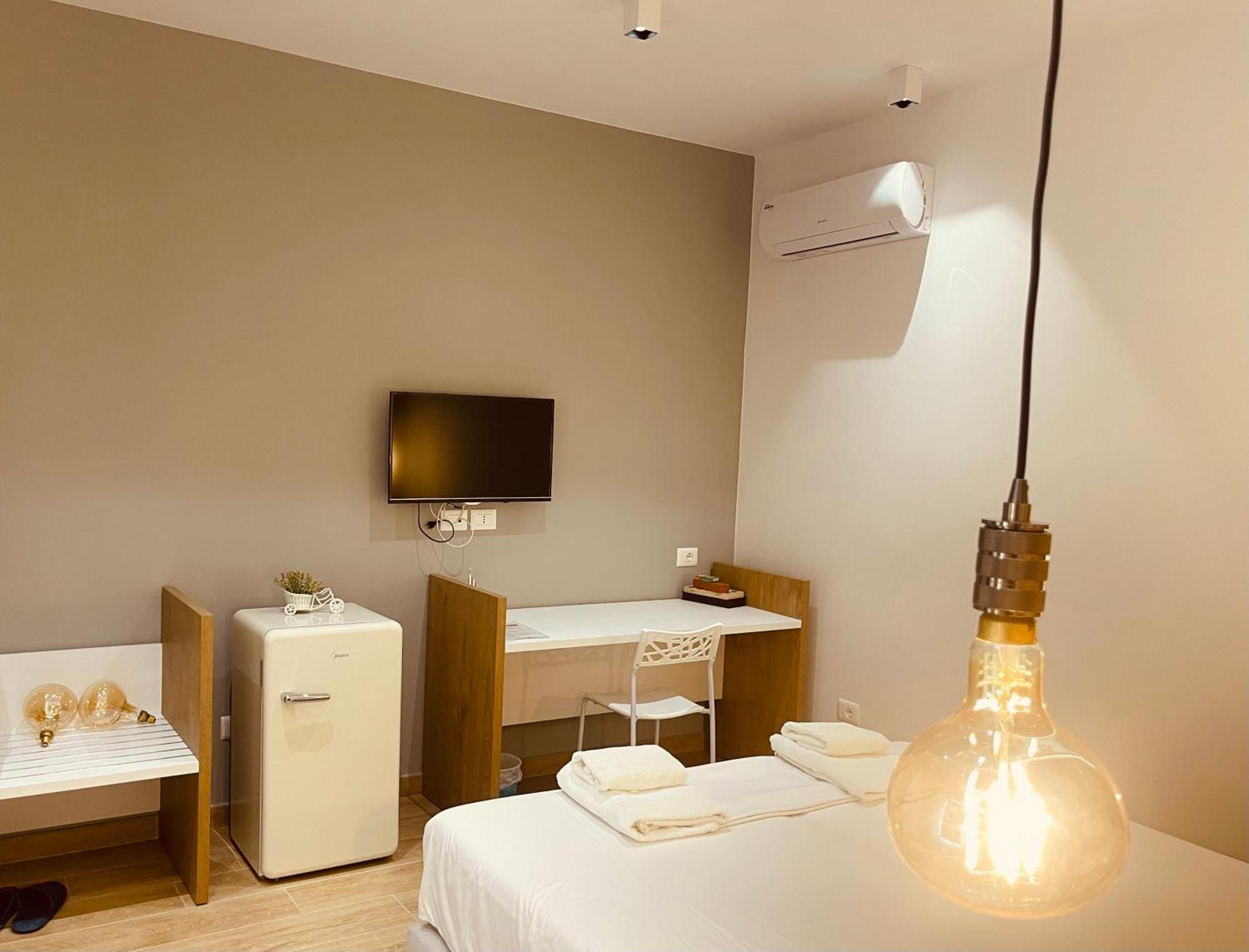 Comfort Guest Rooms Vila Hm ซารานเดอ ภายนอก รูปภาพ
