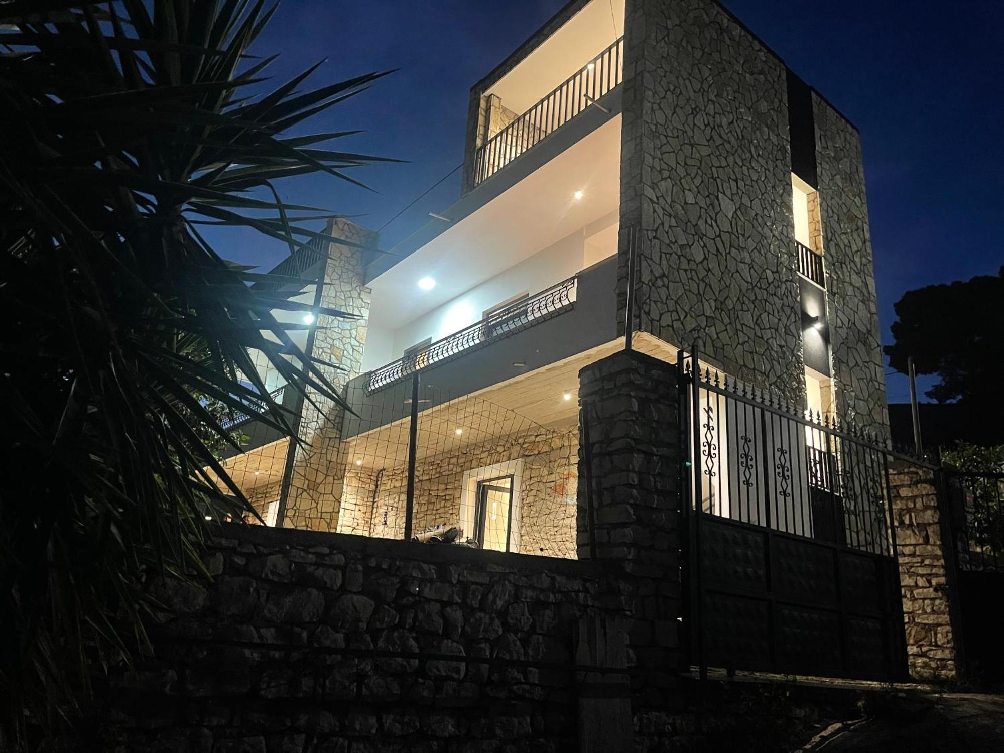 Comfort Guest Rooms Vila Hm ซารานเดอ ภายนอก รูปภาพ