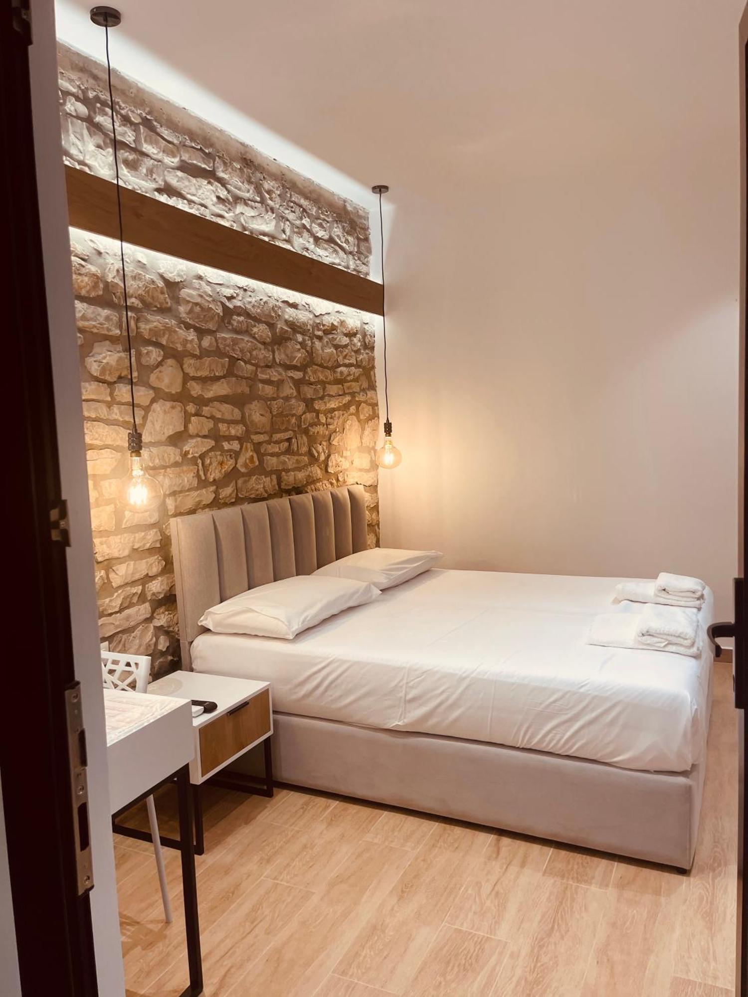 Comfort Guest Rooms Vila Hm ซารานเดอ ภายนอก รูปภาพ