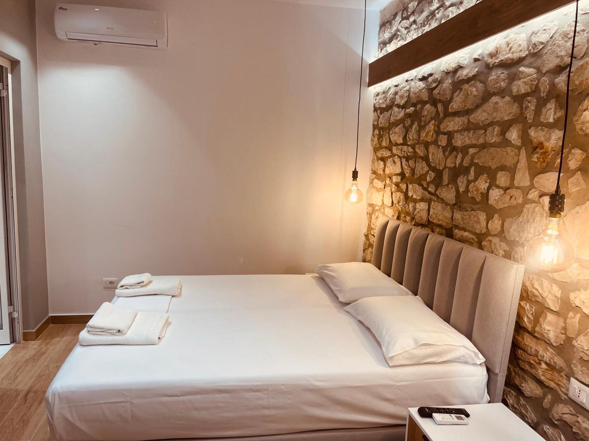 Comfort Guest Rooms Vila Hm ซารานเดอ ภายนอก รูปภาพ